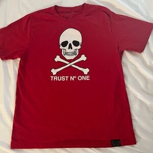 Mens Field Grade TRUST NO ONE Red Cotton Tee T Shirt Size Large